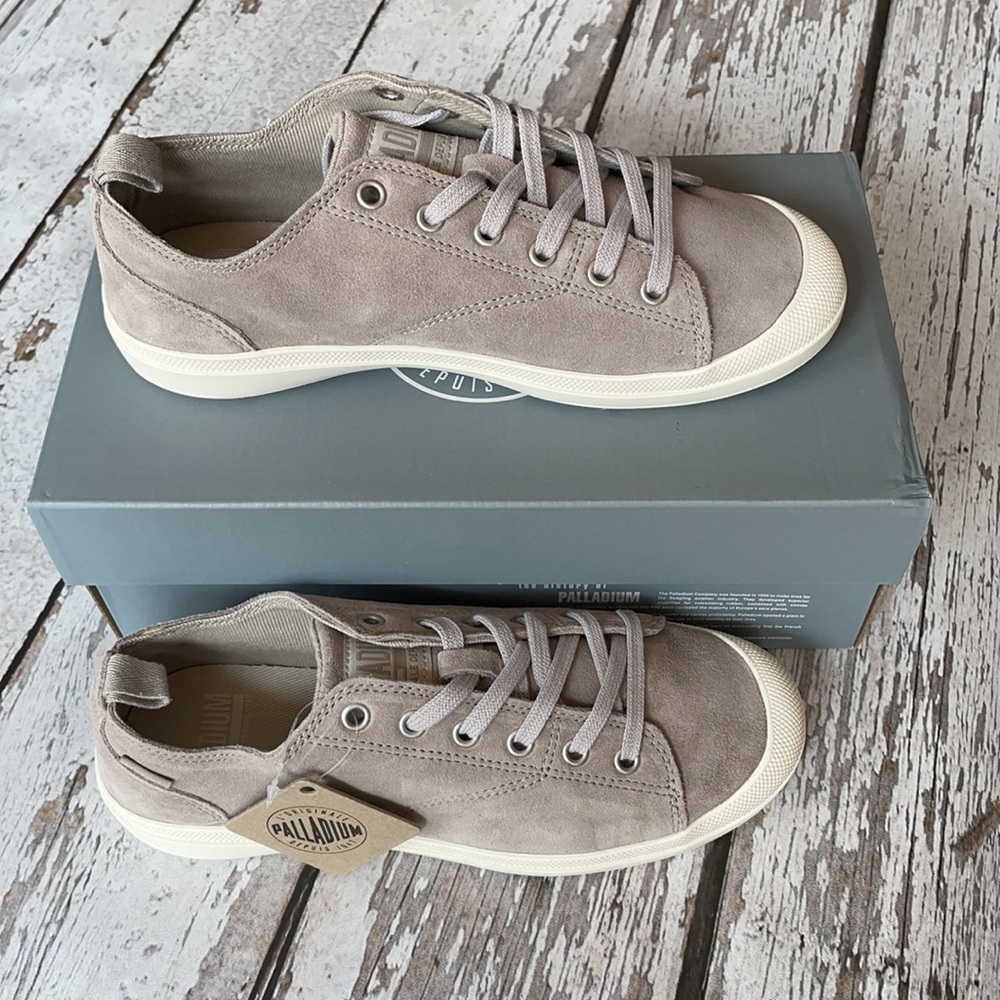 Palladium Women's Wander Lace Suede Sneaker
